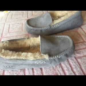 Ugg Ansley Slippers